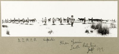 N.Z.M.F.A. Inspektion, Khan Yunis, September 1917 von Capt. Arthur Rhodes